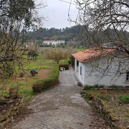 2-bedrooms Sleeps 4 10 Min Drive To Coimbra *