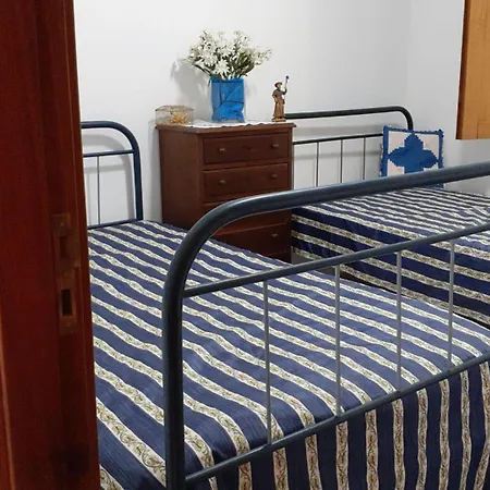 فيلة 2-bedrooms Sleeps 4 10 Min Drive To Coimbra