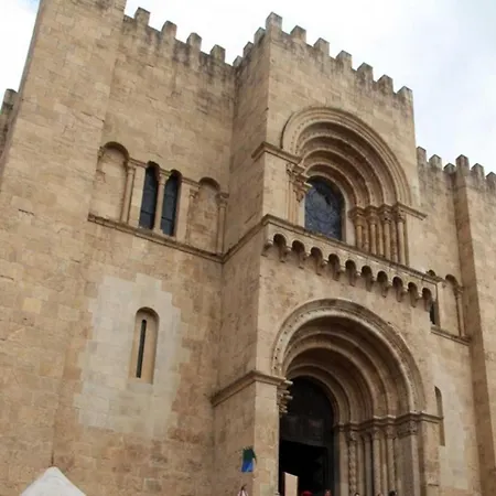 2-bedrooms Sleeps 4 10 Min Drive To Coimbra * Assafarge
